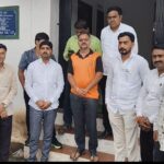 हिंसक बनलेल्या बिबटयांना पकडण्यासाठी आठ दिवसांत उपाययोजना करा; पारनेर ग्रामस्थांचे वन विभागात आंदोलन