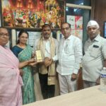 अखिल भारतीय ग्राहक पंचायत कडून पत्रकार भगवान गायकवाड यांचा सन्मान
